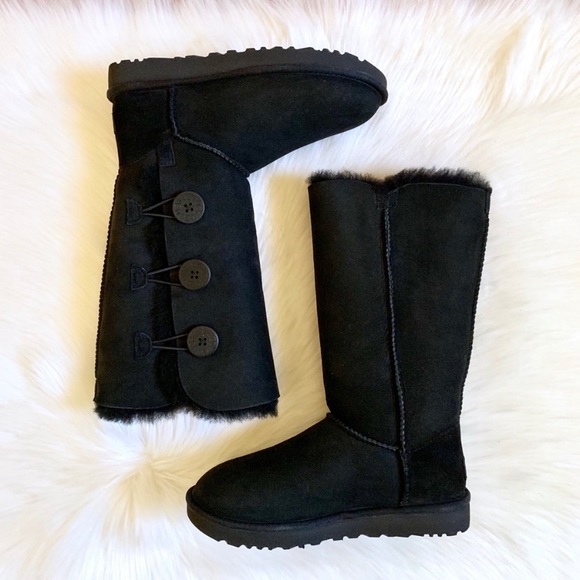 UGG Black Bailey Button Triplet II Boots - Picture 2 of 8